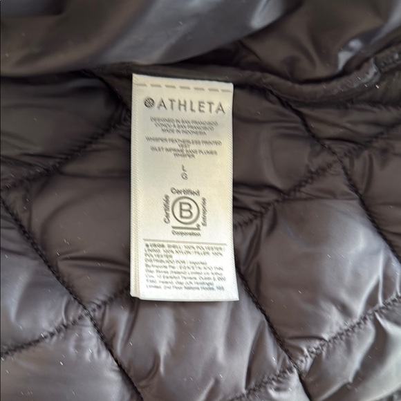 Athleta black & navy quilted puffy vest - Picture 10 of 11